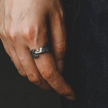 Load image into Gallery viewer, Fish Ring