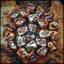 Load image into Gallery viewer, Harlequin