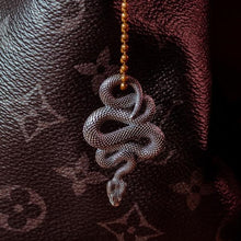 Load image into Gallery viewer, Silver Viper