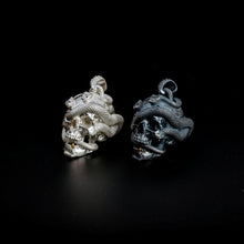 Load image into Gallery viewer, Skull with Vipers (Silver)