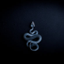 Load image into Gallery viewer, Silver Viper (Limited Edition)