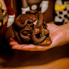 Load image into Gallery viewer, Skull with Vipers Big