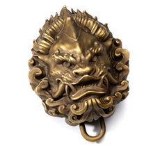 Load image into Gallery viewer, Asian Lion Belt clip