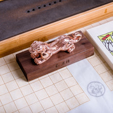 Load image into Gallery viewer, Tiger runes statue