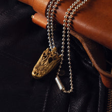 Load image into Gallery viewer, Crocodile Skull
