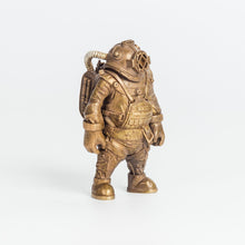Load image into Gallery viewer, Deep Sea Diver