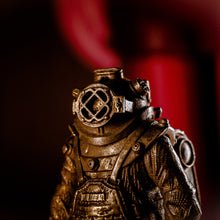 Load image into Gallery viewer, Deep Sea Diver