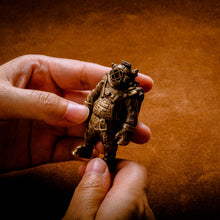 Load image into Gallery viewer, Deep Sea Diver