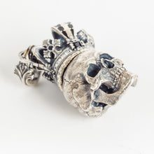 Load image into Gallery viewer, King Skull