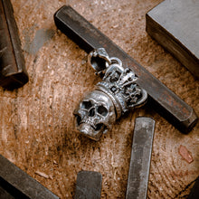 Load image into Gallery viewer, King Skull