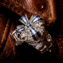 Load image into Gallery viewer, King Skull