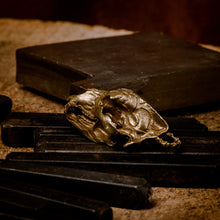 Load image into Gallery viewer, Bear Skull