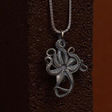 Load image into Gallery viewer, Octopus (Silver)