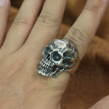 Load image into Gallery viewer, Skull Ring (925 Silver)