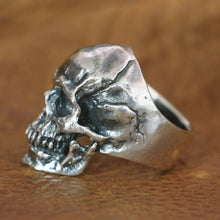 Load image into Gallery viewer, Skull Ring (925 Silver)