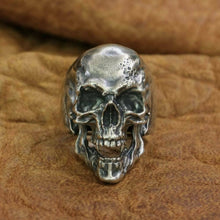 Load image into Gallery viewer, Vampire Skull Ring (925 Silver)