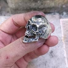 Load image into Gallery viewer, Vampire Skull Ring (925 Silver)