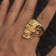 Load image into Gallery viewer, Skull Ring (Gold)