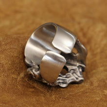 Load image into Gallery viewer, Fire Skull Ring (Cupronickel)