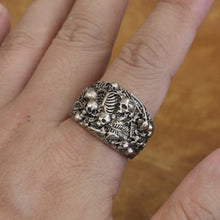 Load image into Gallery viewer, Graveyard Ring (Cupronickel)