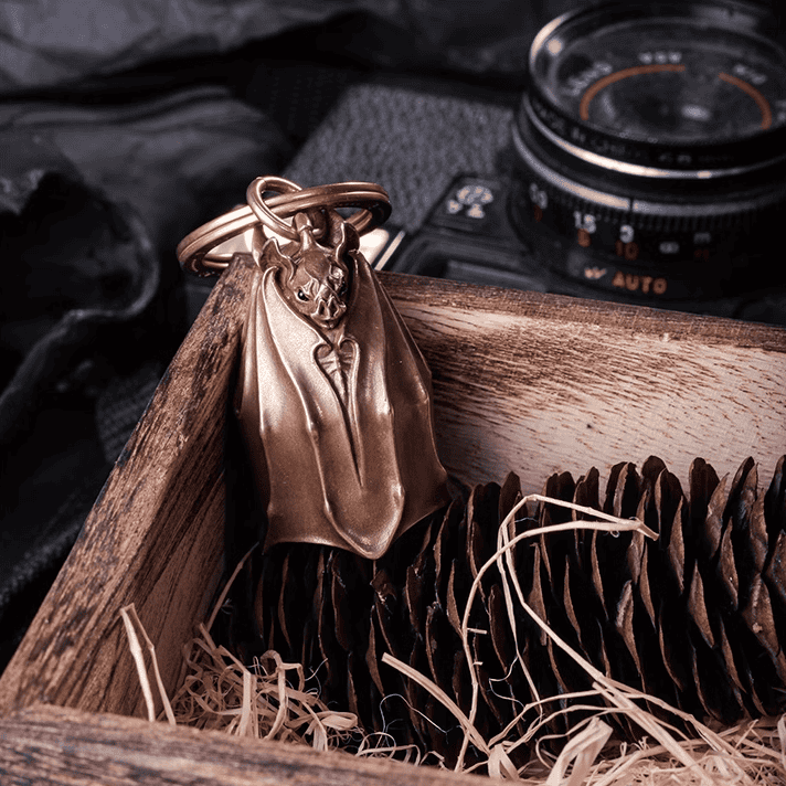 Bat Bell – Coppertist