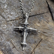 Load image into Gallery viewer, Skull Cross