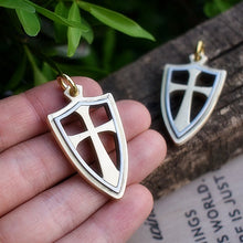 Load image into Gallery viewer, Knights Templar pendant