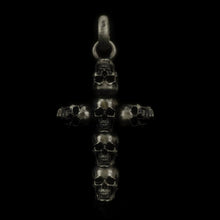 Load image into Gallery viewer, Skull Cross
