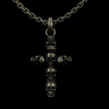 Load image into Gallery viewer, Skull Cross