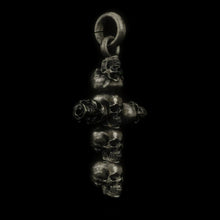 Load image into Gallery viewer, Skull Cross