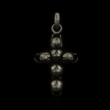 Load image into Gallery viewer, Skull Cross