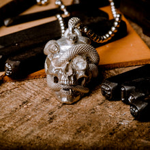 Load image into Gallery viewer, Skull with Vipers (Polished Silver)