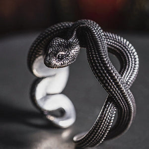 Viper Ring