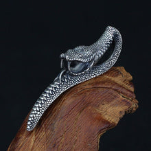 Load image into Gallery viewer, Viper Pendant (Silver)