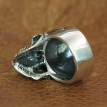 Load image into Gallery viewer, Skull Ring (925 Silver)