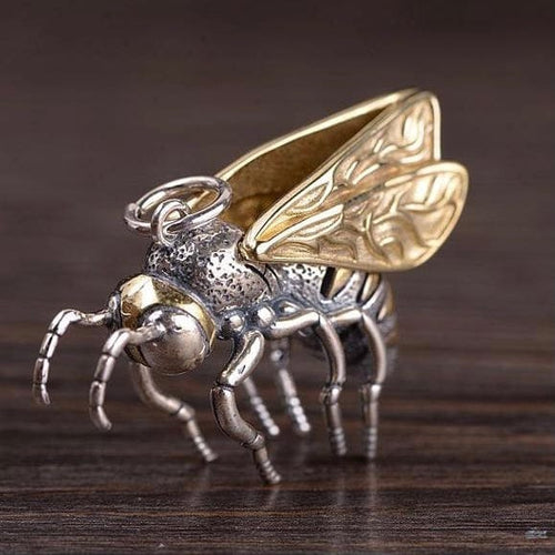 Hornet Pendant